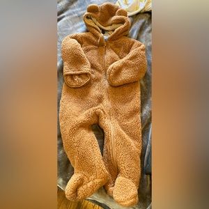 Baby bear Suit 9m